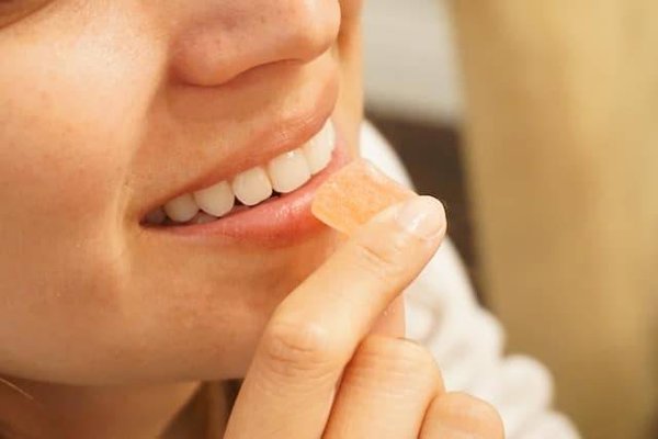 Comment préserver la blancheur de ses dents en évitant certains aliments